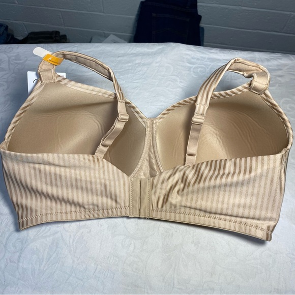 Playtex Secrets Perfectly Smooth Wireless Full Coverage Bra Pinstripe Shiny 38DD - Picture 9 of 12